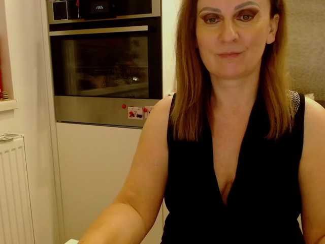 JacquiGray live cam preview