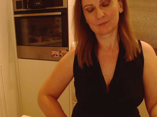 JacquiGray live cam on BongaCams