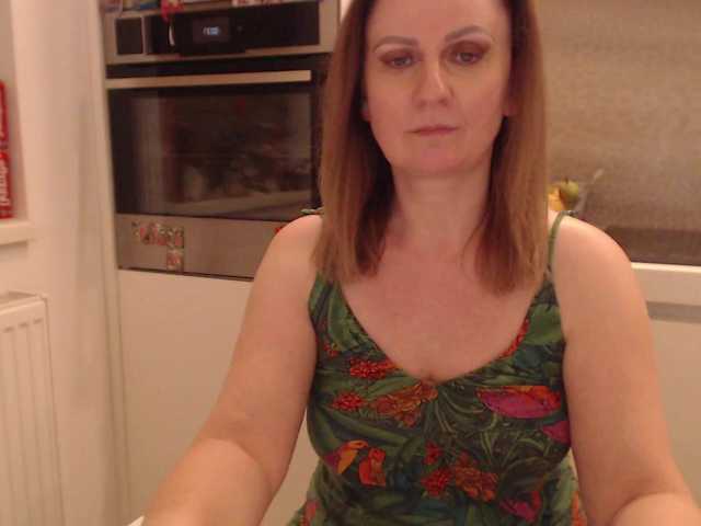 JacquiGray live cam on BongaCams