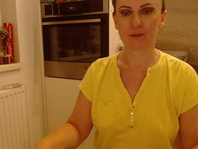 JacquiGray live cam preview