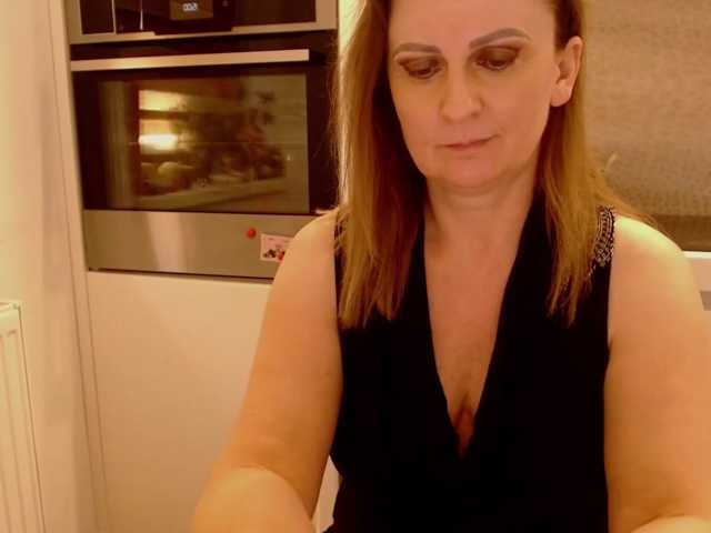 JacquiGray live cam on BongaCams