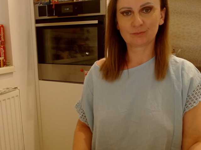 JacquiGray live cam preview