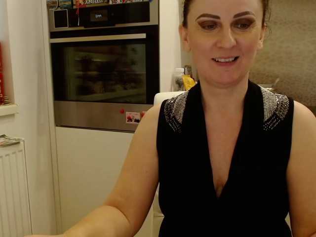 JacquiGray live cam on BongaCams