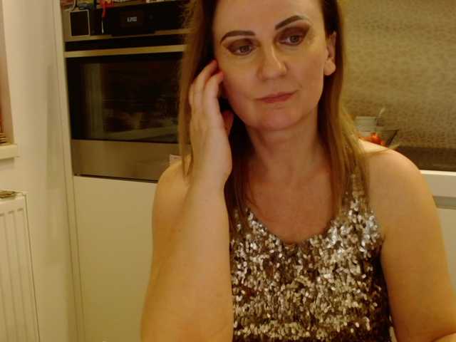 JacquiGray live cam on BongaCams