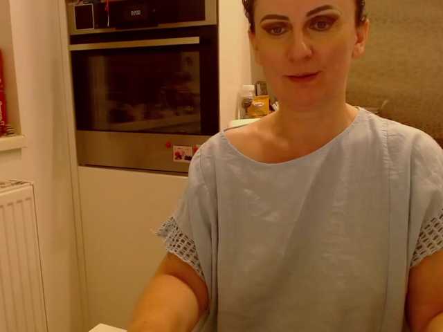 JacquiGray live cam preview