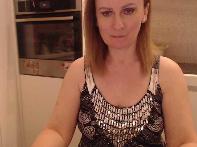 JacquiGray live cam on BongaCams