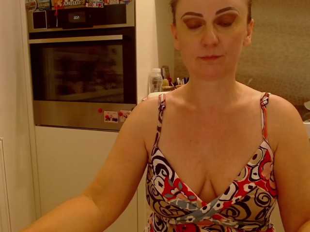 JacquiGray live cam on BongaCams