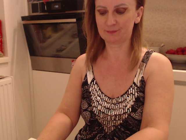 JacquiGray live cam on BongaCams