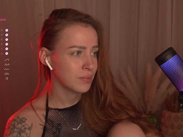  BlackWidow22 chat room