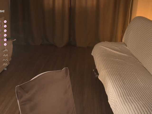 BlackWidow22 live cam on BongaCams