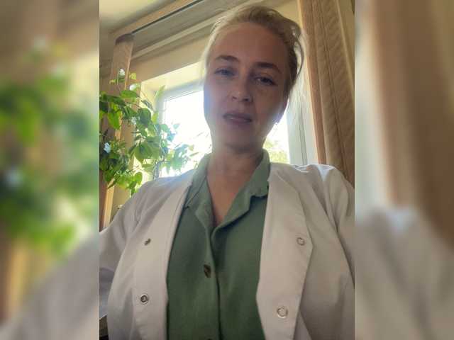 -Jolly--видео