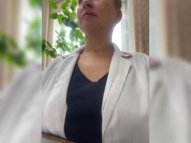 модель -Jolly-