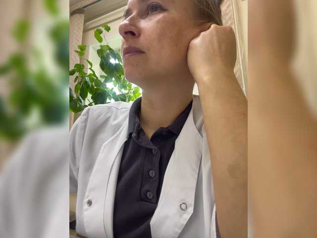 -Jolly- live cam on BongaCams