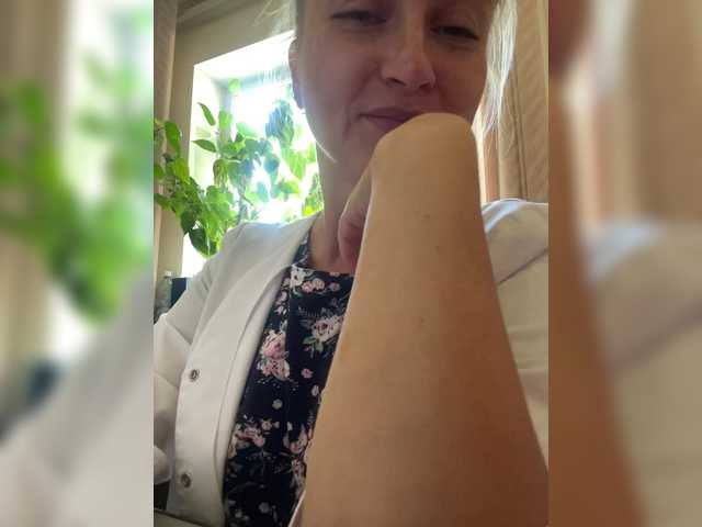 -Jolly- live webcam show