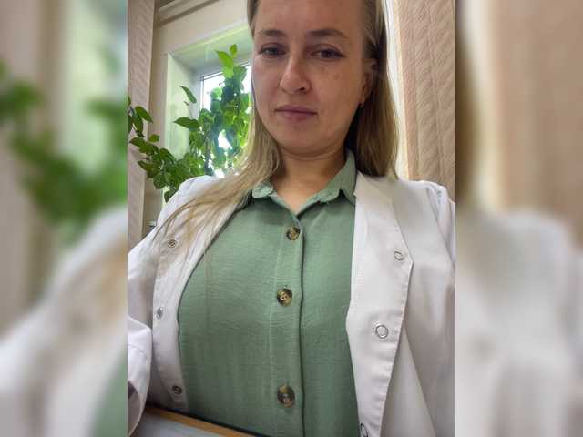 -Jolly- live cam on BongaCams