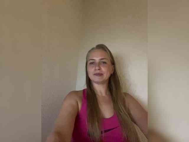 -Jolly- Live Webcam on BongaCams