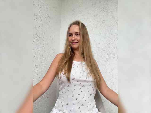 -Jolly- Sex Cam Show