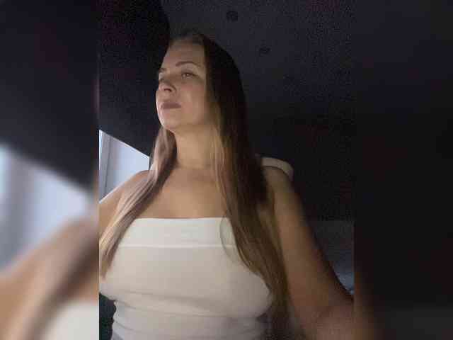 Bu model şu anda canlı. -Jolly-