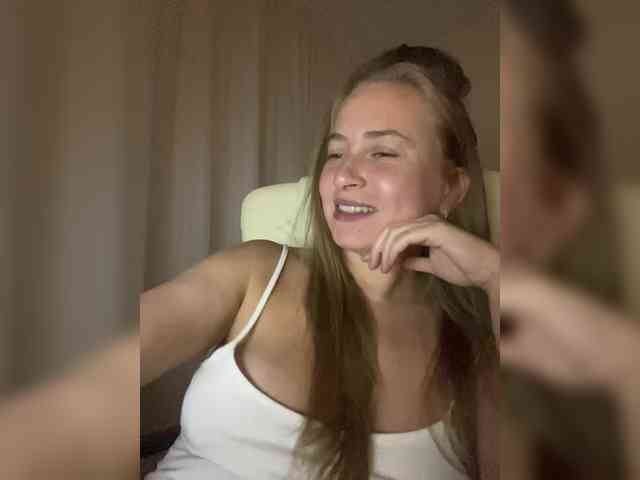 -Jolly- Live Webcam on BongaCams