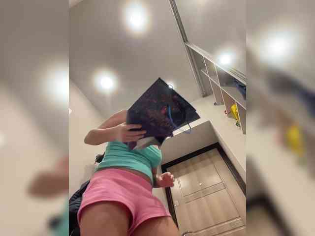 Model: -Jolly-
