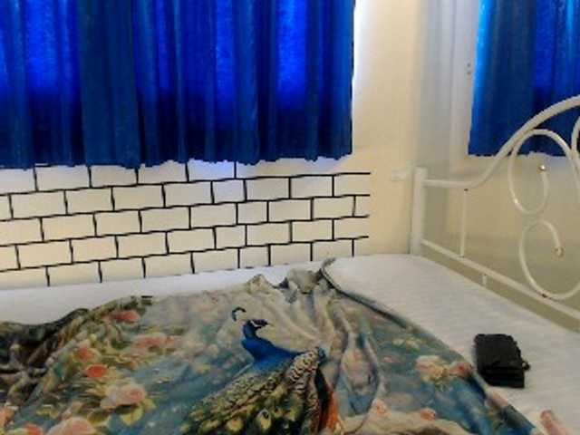 Kinnaree live webcam show