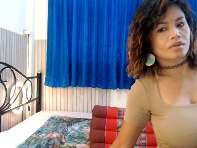 Kinnaree live cam on BongaCams