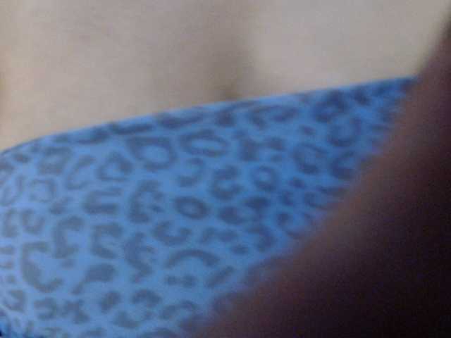 Kinnaree live webcam show