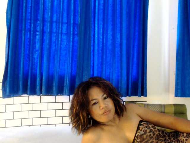 Kinnaree live cam on BongaCams