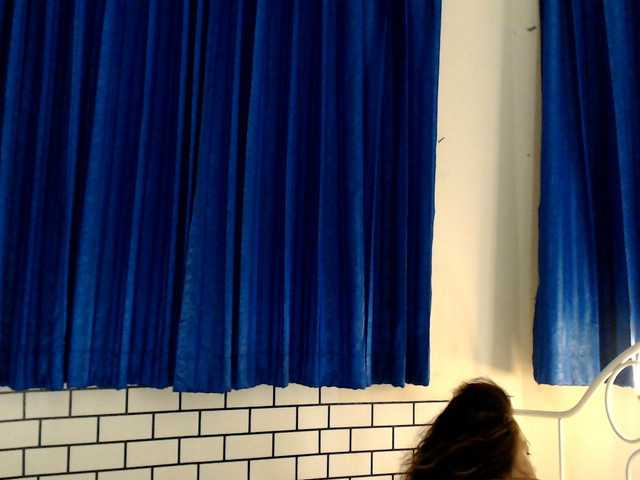 Kinnaree live webcam show
