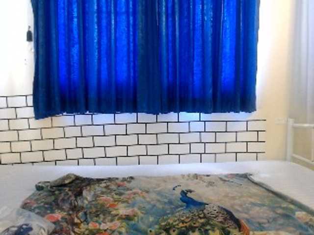 Kinnaree live webcam show