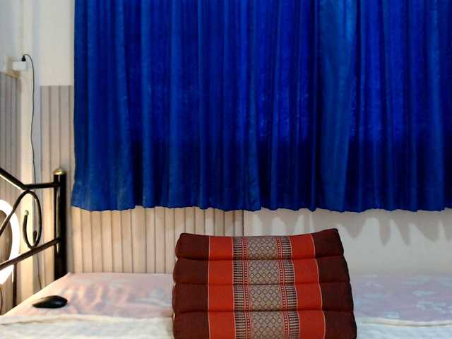 Kinnaree live cam on BongaCams