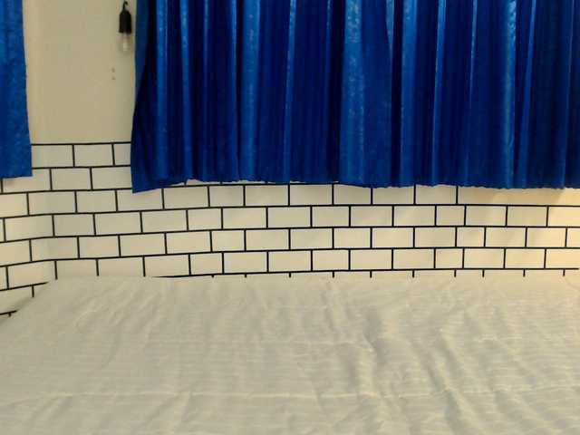 Kinnaree live webcam show