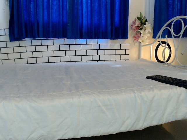 Kinnaree live webcam show