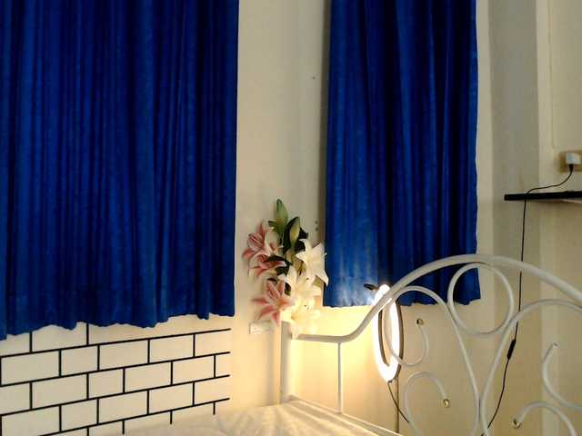Kinnaree live webcam show