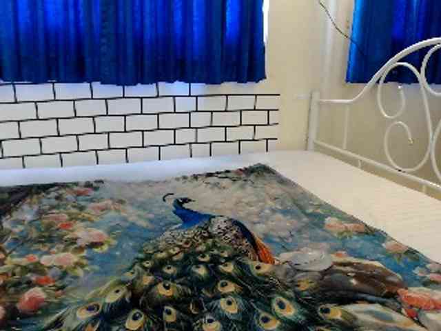 Kinnaree webcam