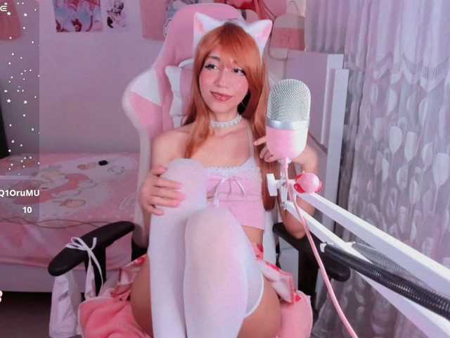 gaby05 live cam on BongaCams