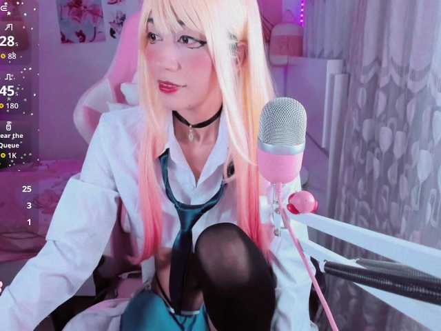 gaby05 live cam on BongaCams