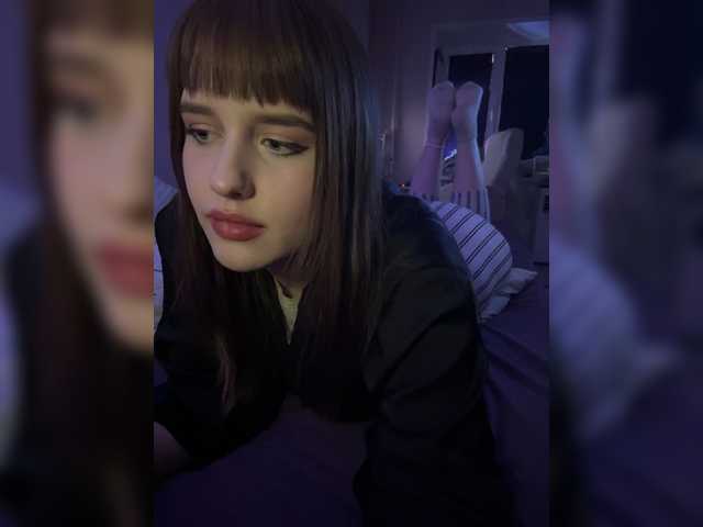 L0lly-D0lly live cam on BongaCams