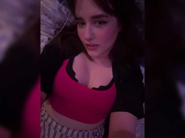 layla-x