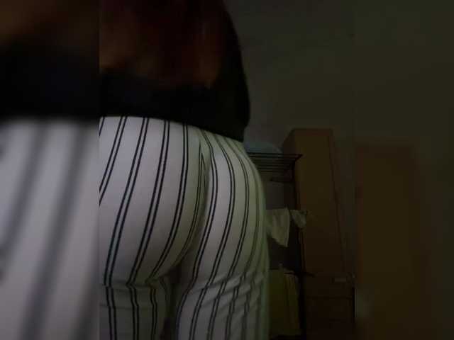 L0lly-D0lly live cam on BongaCams