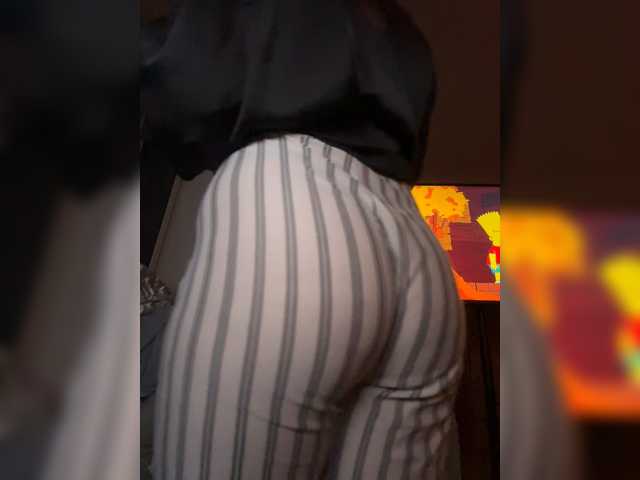 layla-x