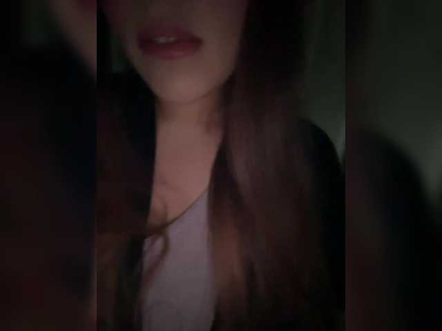 L0lly-D0lly's BongaCams show and profile