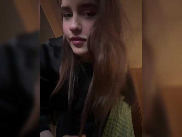 Live трансляция LollaDolly - slutnetki.online