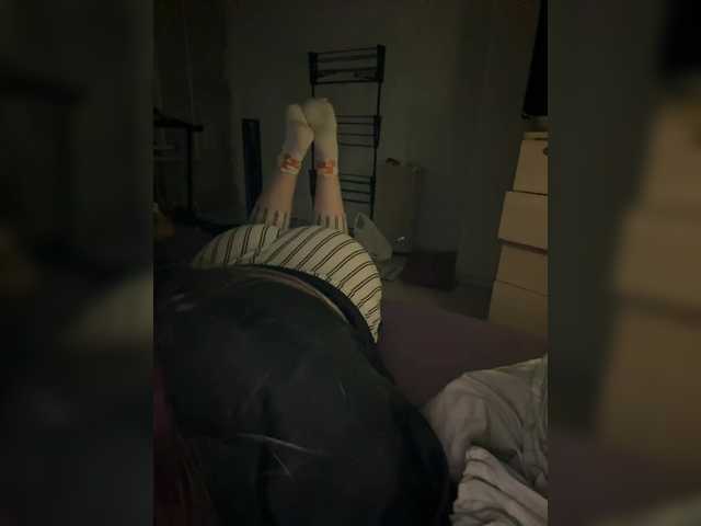 L0lly-D0lly's BongaCams show and profile