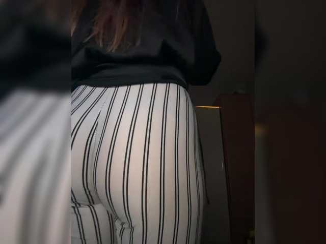 L0lly-D0lly Live Cam on BongaCams