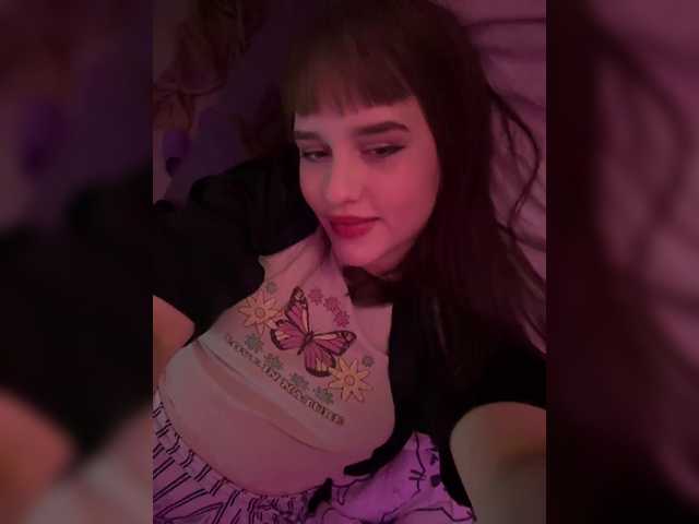 L0lly-D0lly live cam on BongaCams