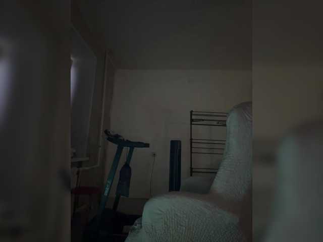 L0lly-D0lly's BongaCams show and profile