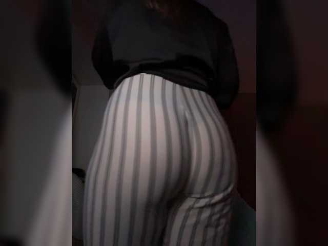 layla-x