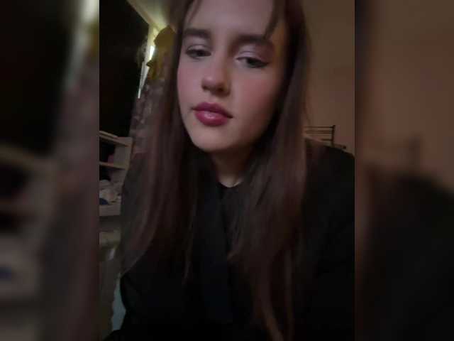 LollaDolly preview