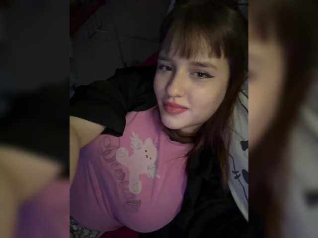 layla-x cam belle